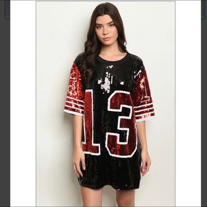 ❤️Trendy Black and Red Sequin Shirt Dress❤️